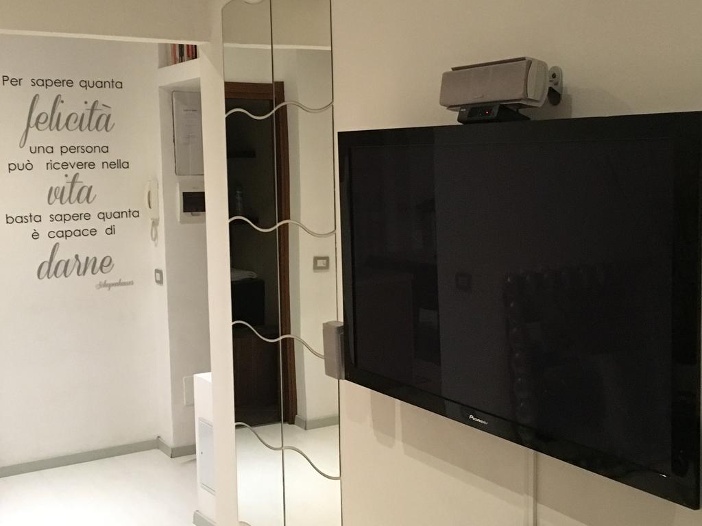 Suite In Town Μιλάνο Δωμάτιο φωτογραφία